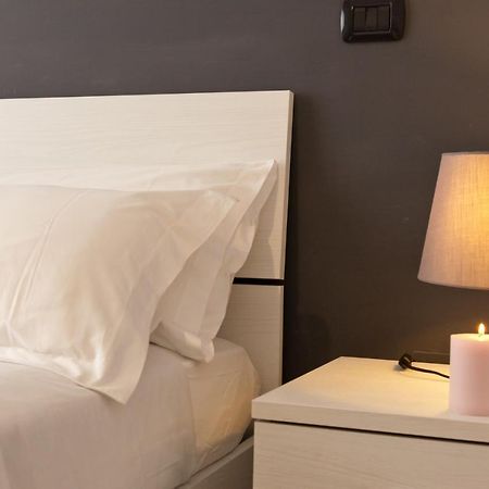 Le Corti Di Napoli Apartments Eksteriør billede