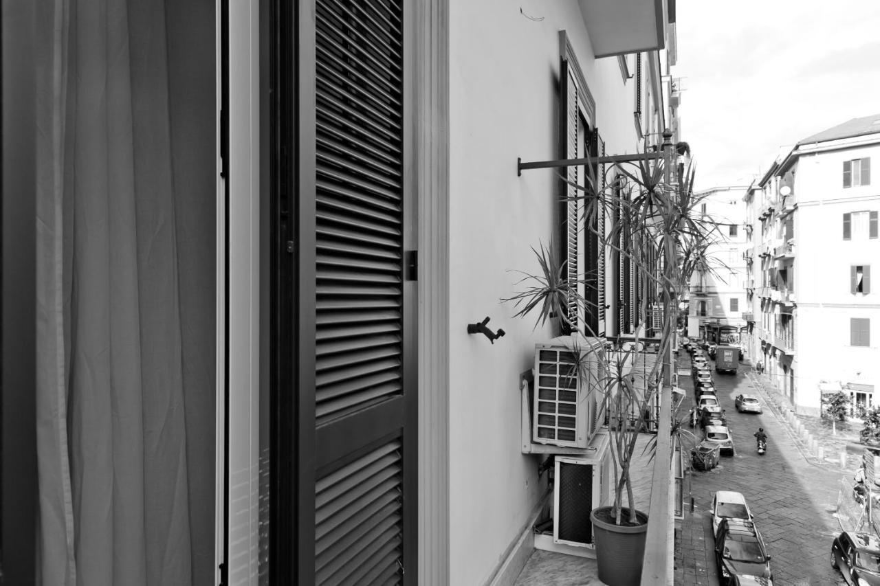 Le Corti Di Napoli Apartments Eksteriør billede