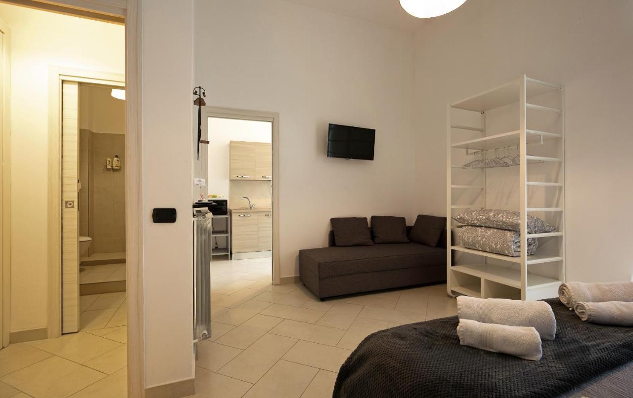 Le Corti Di Napoli Apartments Eksteriør billede
