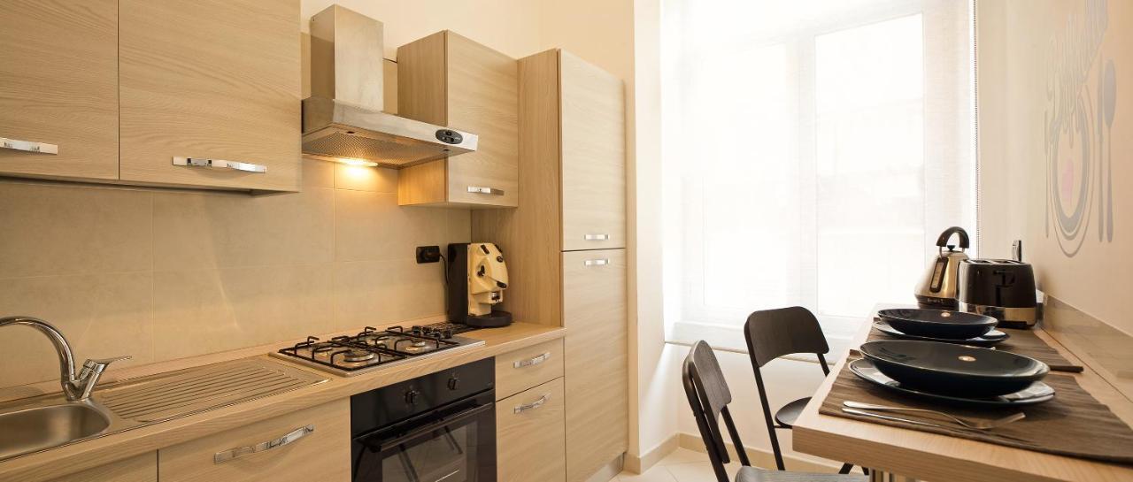 Le Corti Di Napoli Apartments Eksteriør billede