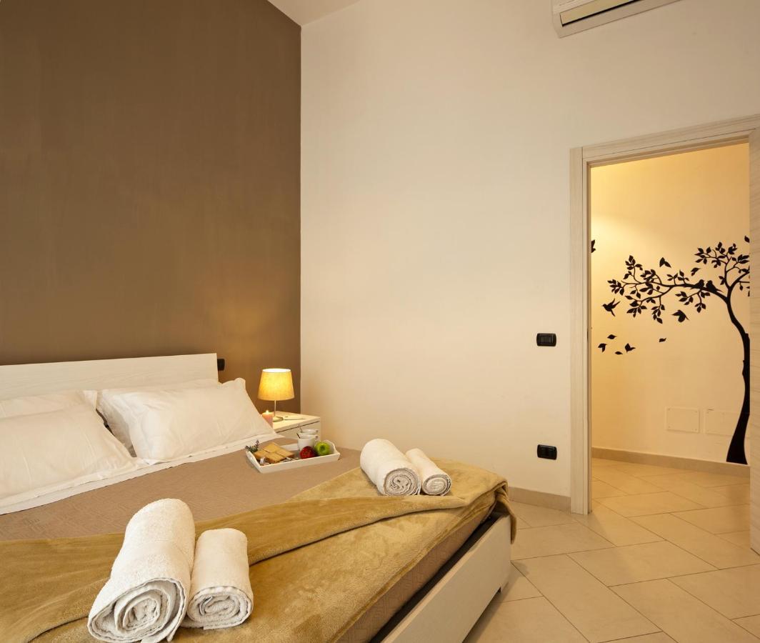 Le Corti Di Napoli Apartments Eksteriør billede