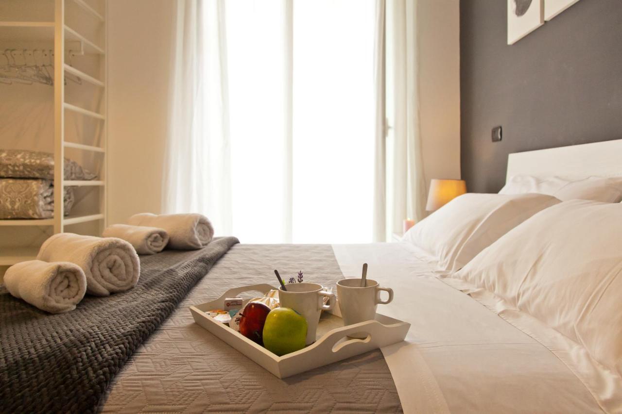 Le Corti Di Napoli Apartments Eksteriør billede