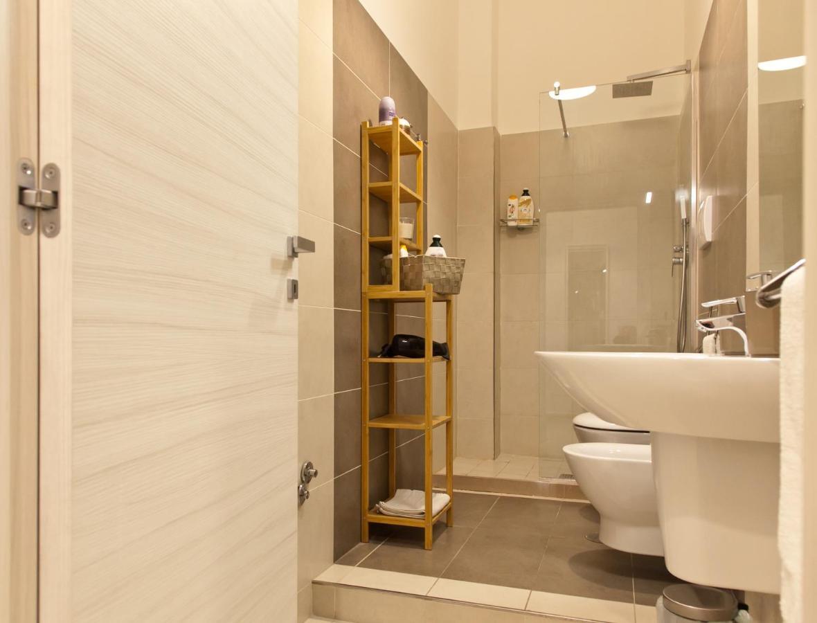 Le Corti Di Napoli Apartments Eksteriør billede