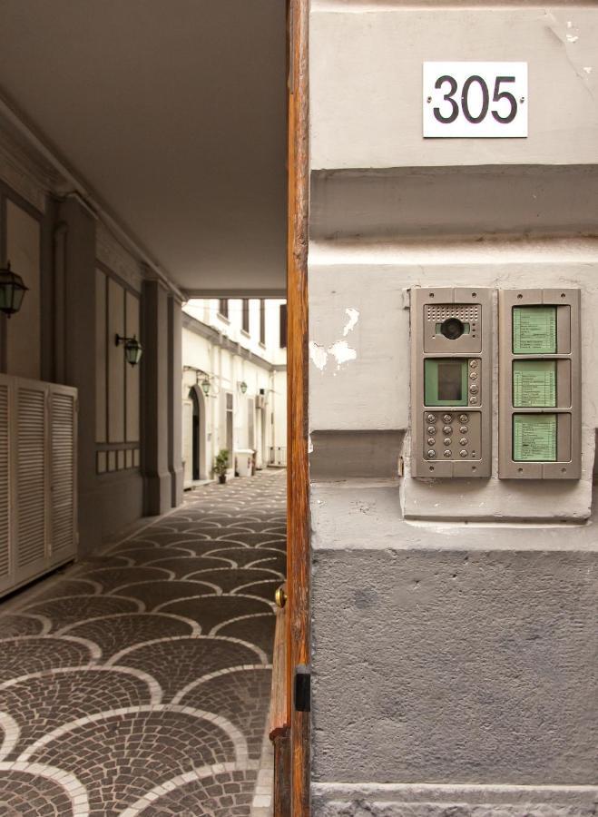 Le Corti Di Napoli Apartments Eksteriør billede